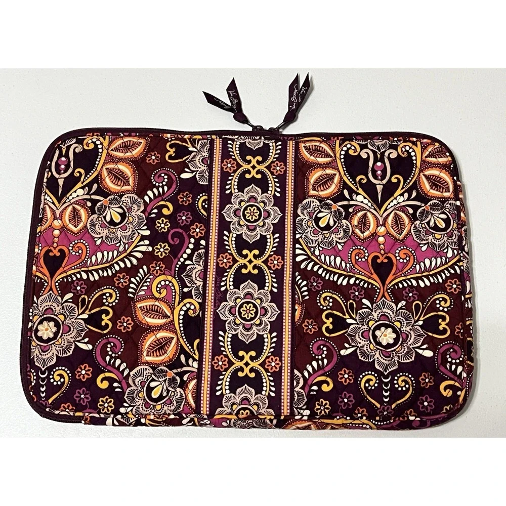 Vera Bradley Laptop Sleeve Purple Pink‎ 17in X 12in